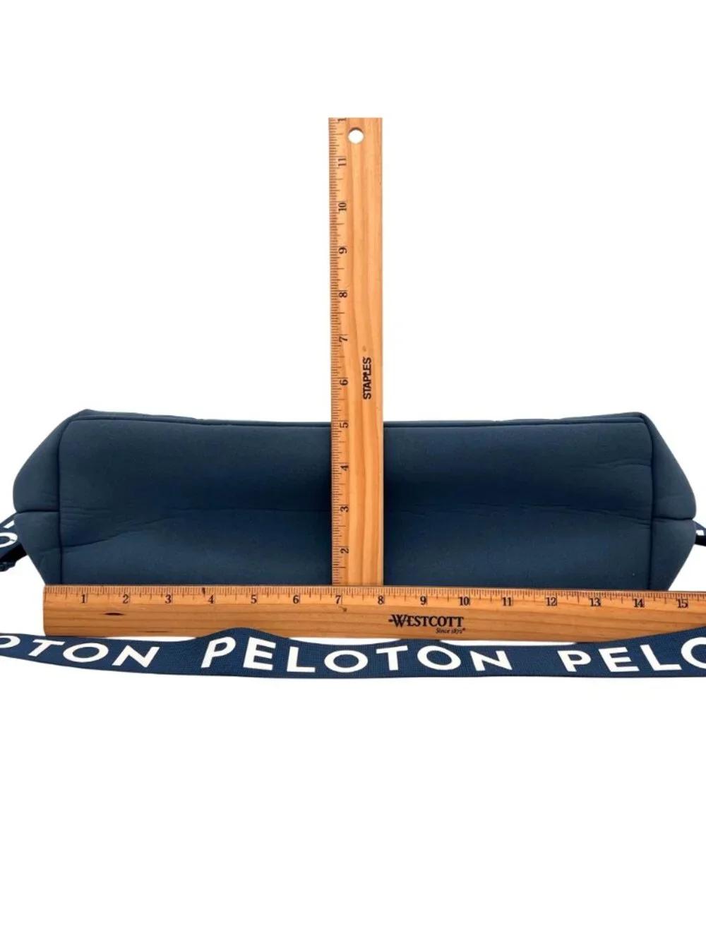 Peloton Blue Gym Bag Tote With Adjustable Strap & Zipper Closure & Inner Pocket - Picture 10 of 12